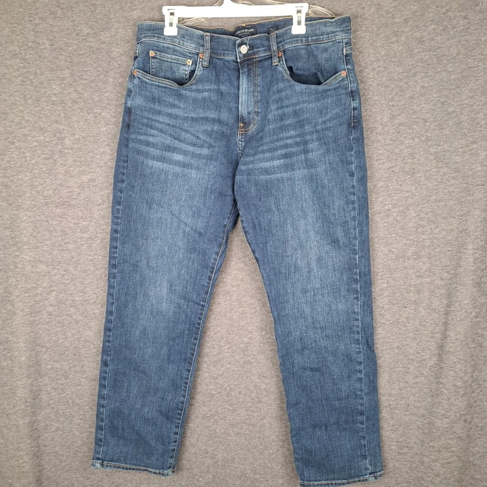 Lot Of 2 Lucky Brand Jeans Mens 36x30 Blue Denim 221 and 121